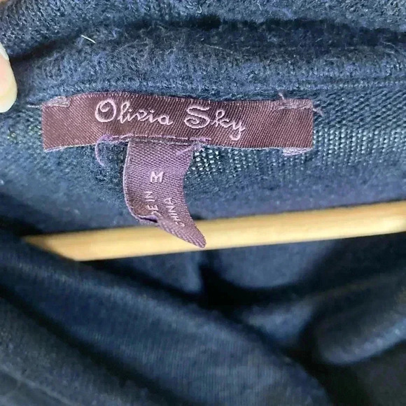 Olivia sky‎ top 🏡 - Picture 4 of 4